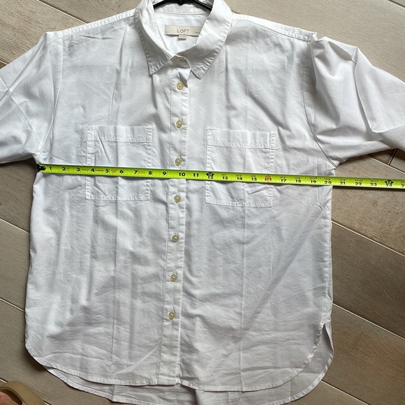 Crisp white button down shirt - Picture 5 of 9